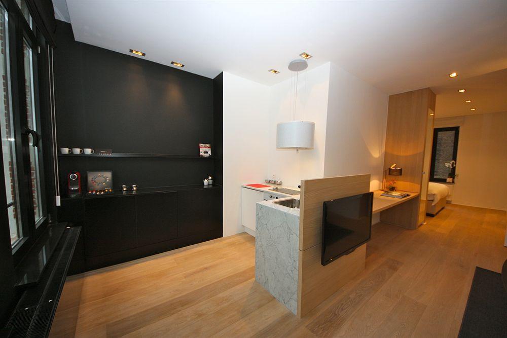 Kaai 11 Hotel Antwerp Exterior photo